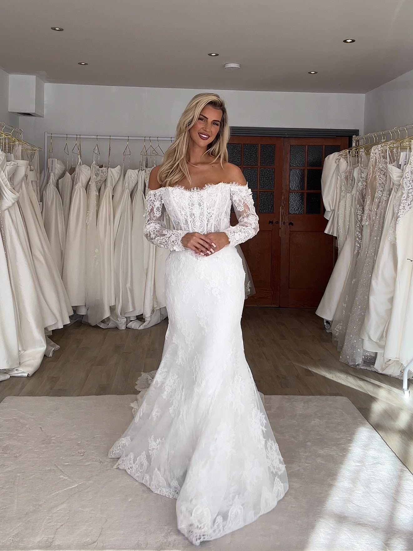 Lace Mermaid Wedding Dress with Off-Shoulder Long Sleeves