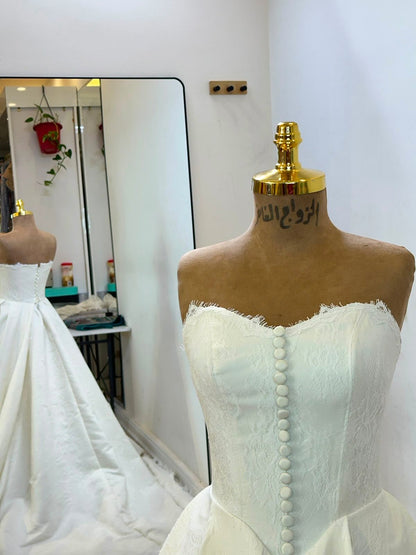Elegant Lace Long Sleeve A-Line Wedding Dress