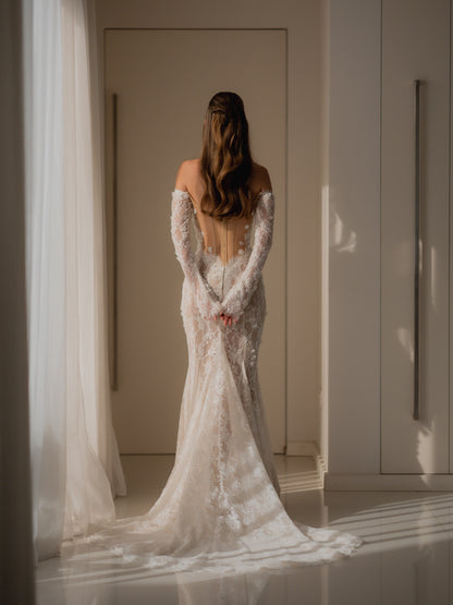 Off-the-Shoulder Long Sleeve Lace Mermaid Wedding Dress