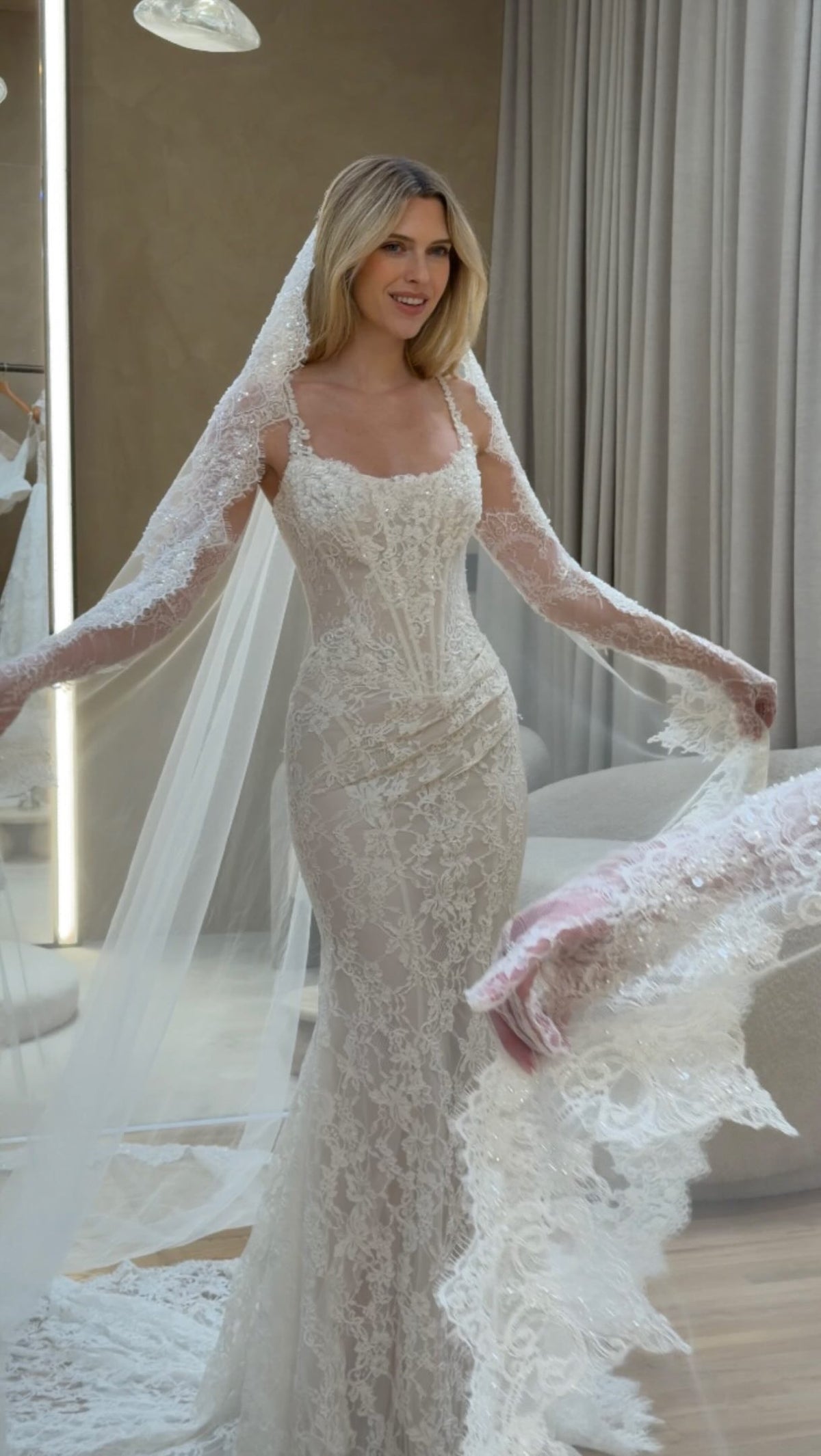 Lace Corset Mermaid Wedding Dress with Sleeves