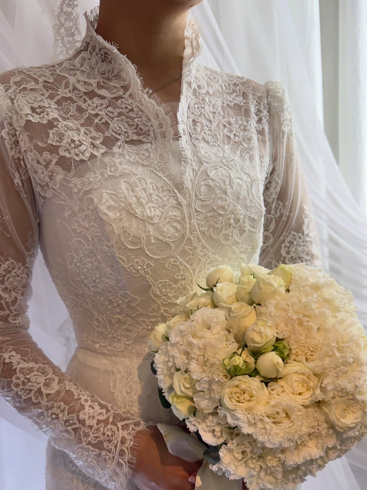 Long Sleeve Lace A-Line Wedding Dress with Train