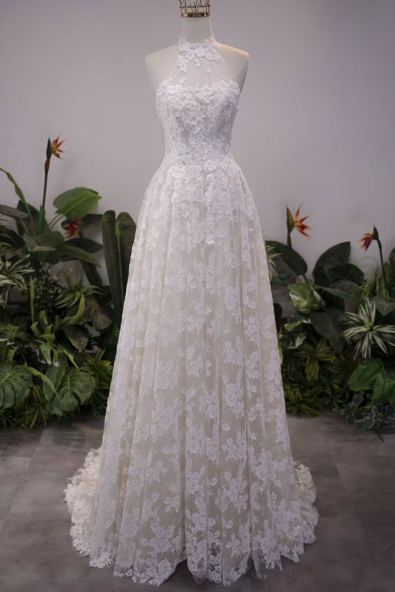 Halter Neck Floral Lace A-Line Wedding Dress