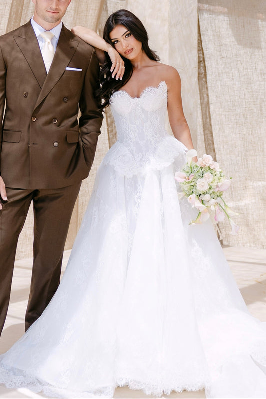 Strapless Sweetheart Lace Ball Gown Wedding Dress