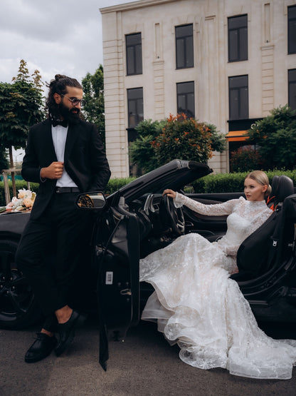 High Neck Long Sleeve Mermaid Lace Wedding Dress