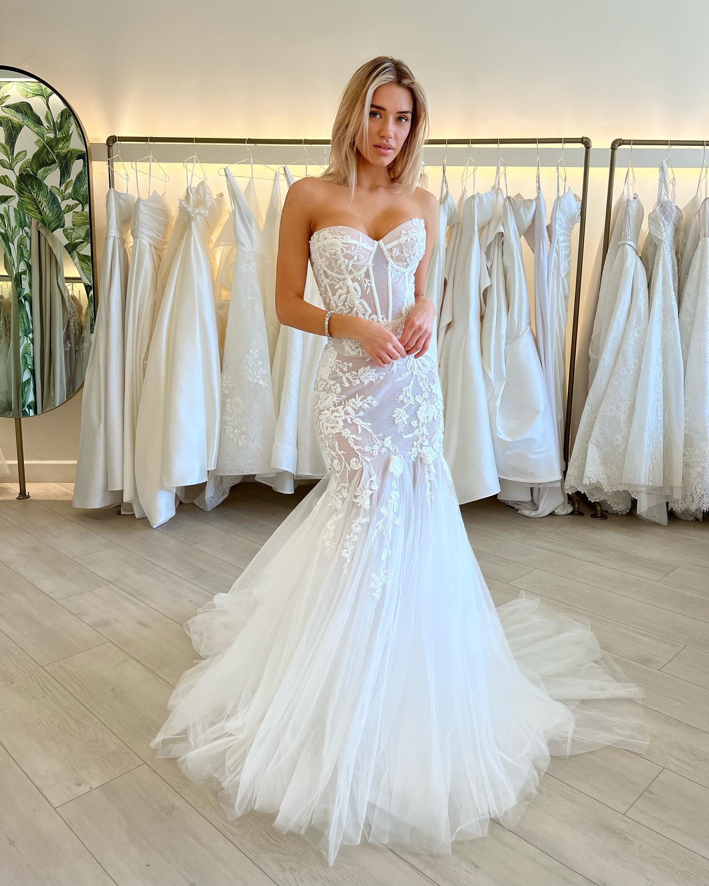 Strapless Lace Corset Mermaid Wedding Dress