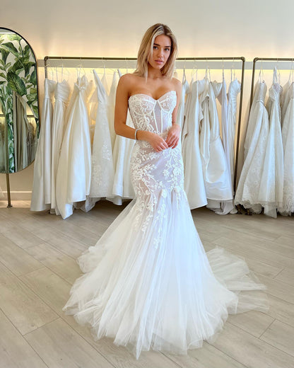 Strapless Lace Corset Mermaid Wedding Dress