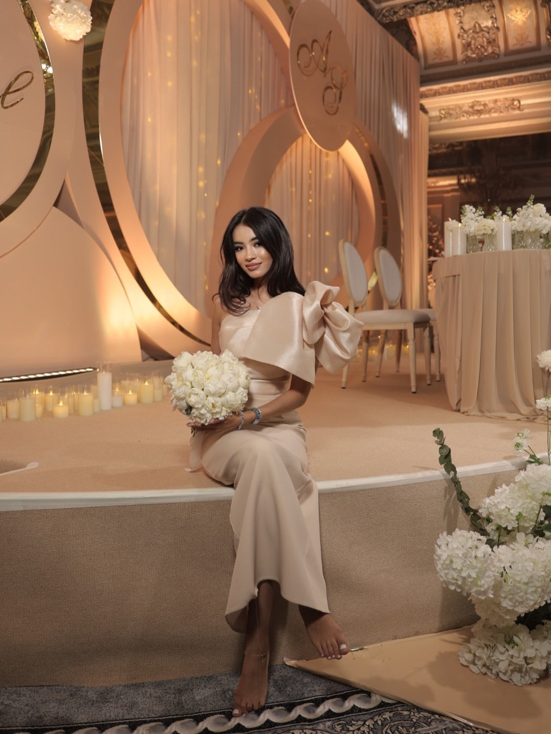 One-Shoulder Bow Satin Evening Dress