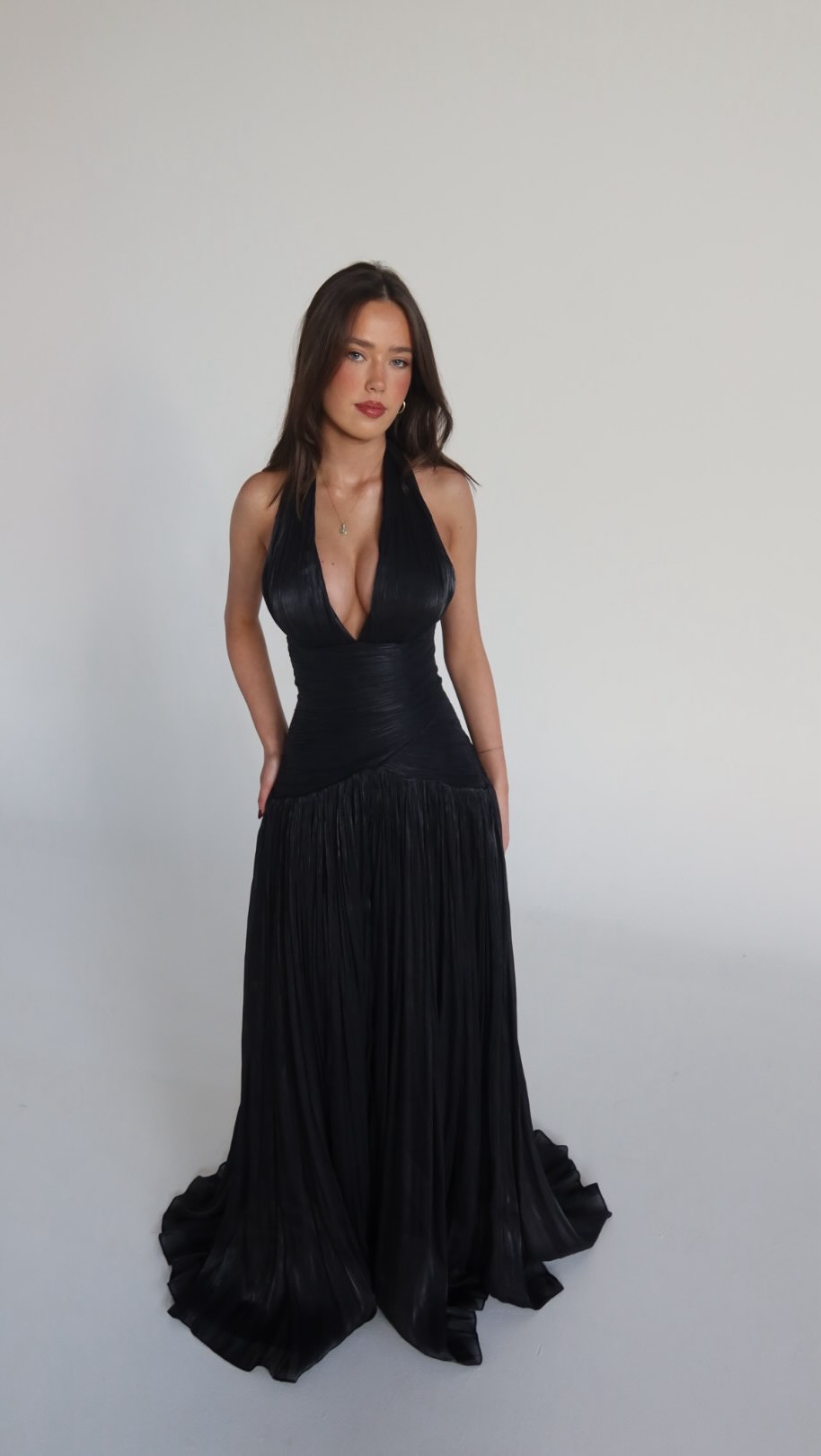 Halter Neck Pleated Drop-Waist Evening Gown