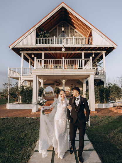 High Neck Long Sleeve Lace Trumpet Wedding Dress