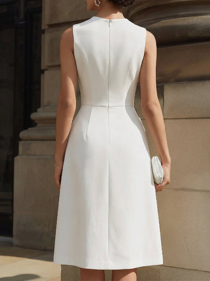 Sleeveless Flap Pocket Pleated A-Line Midi Dress