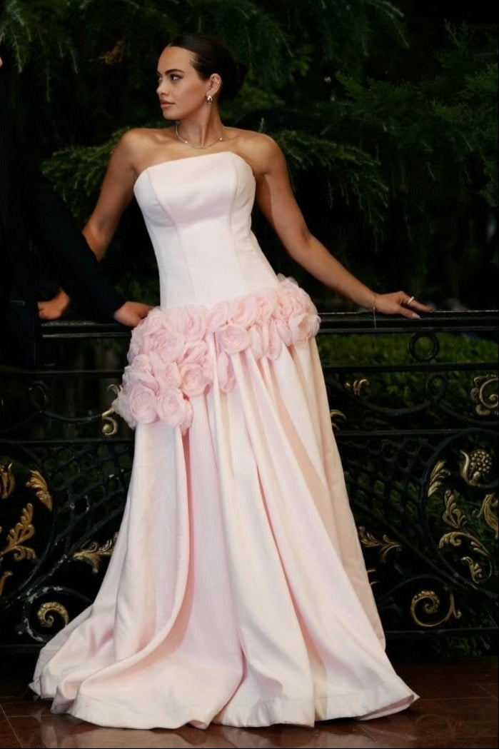 Strapless 3D Flower Basque Waist Evening Gown