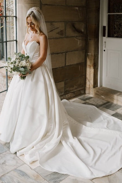 Strapless Sweetheart Ball Gown Wedding Dress with Train