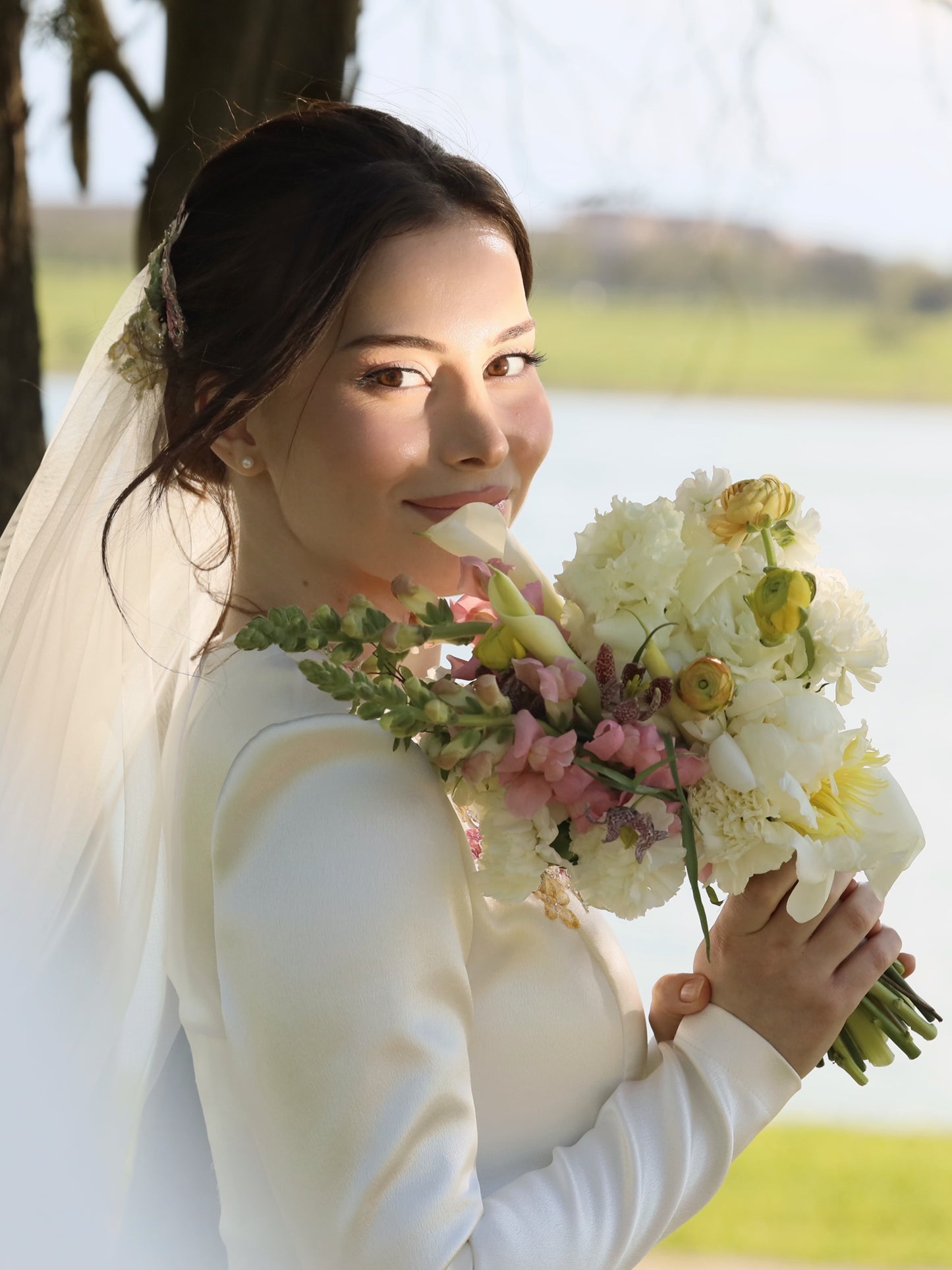 Embroidered Floral Square Neck Mermaid Wedding Dress