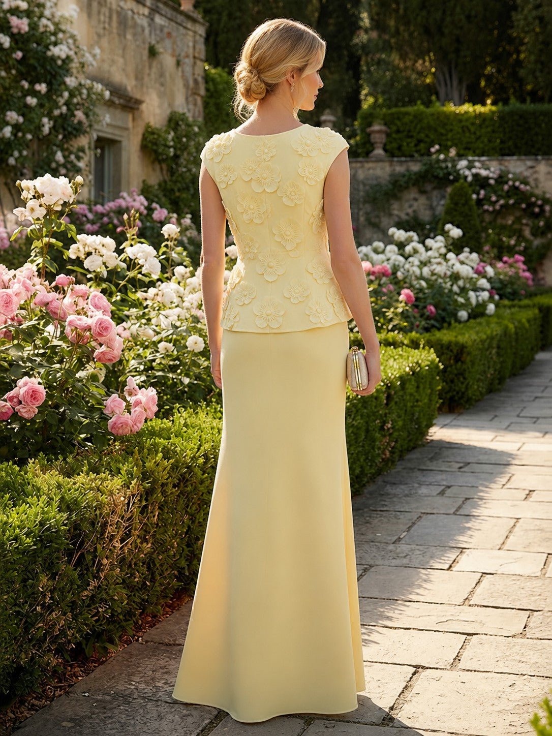 Elegant 3D Floral Peplum Floor-Length Gown