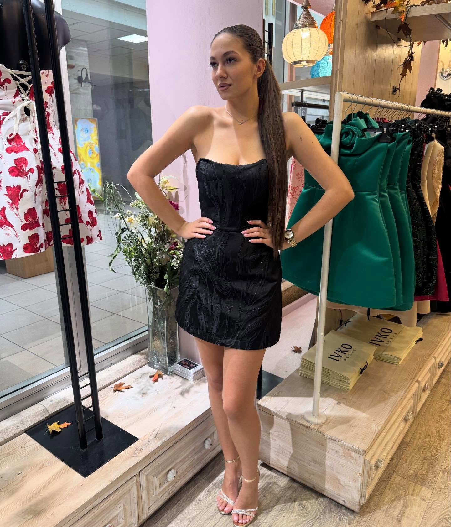 Strapless Sweetheart Textured Mini Dress