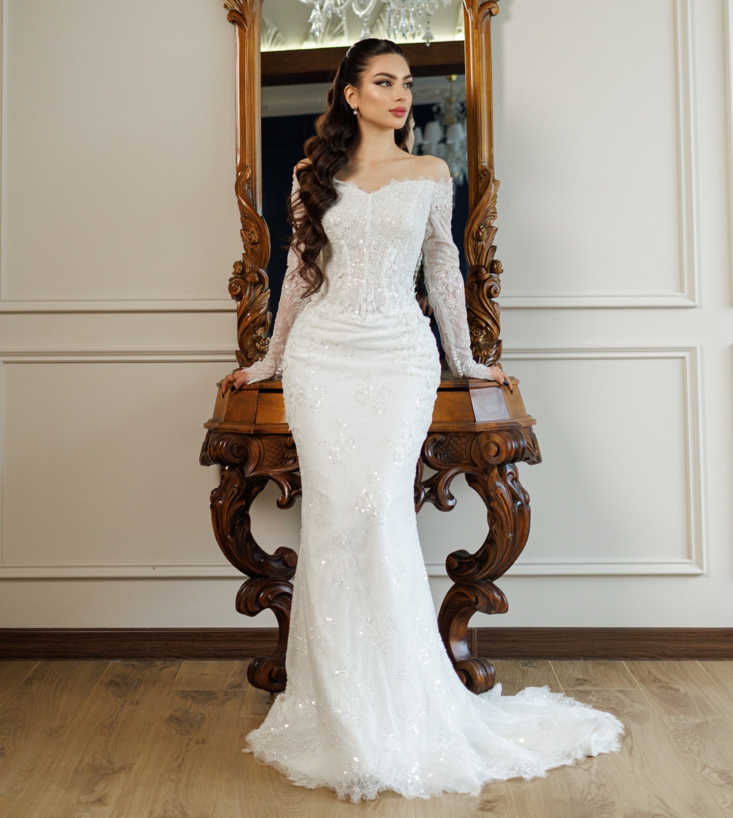 Off-the-Shoulder Lace Mermaid Wedding Dress