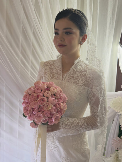 Long Sleeve Lace A-Line Wedding Dress with Train