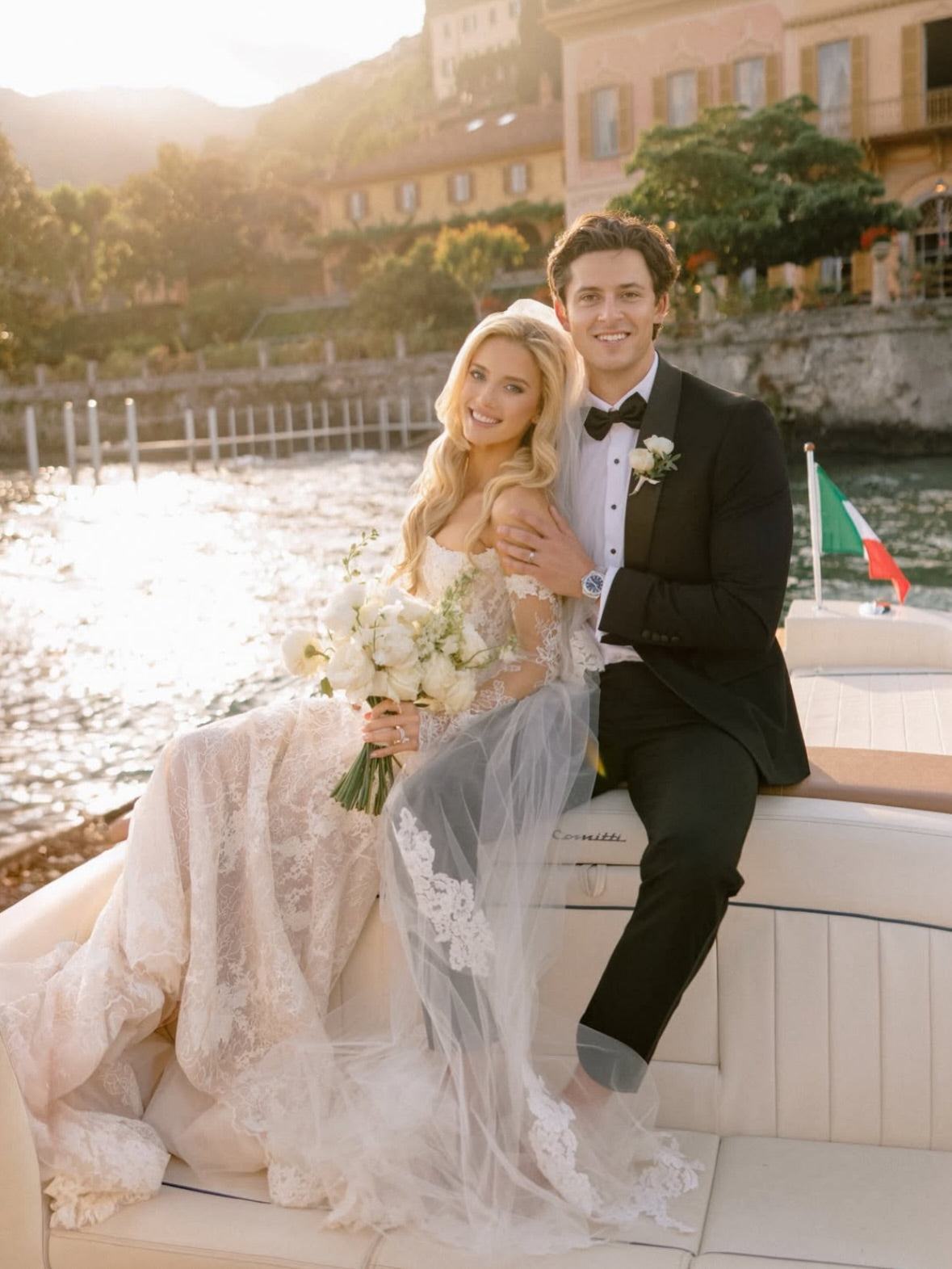Off-the-Shoulder Corset Mermaid Lace Wedding Dress