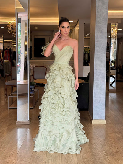 Strapless Sweetheart Ruffled Skirt Evening Gown