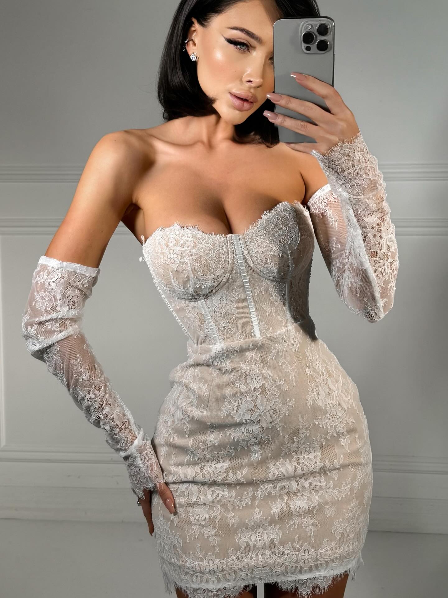 Sweetheart Lace Corset Bodycon Mini Dress