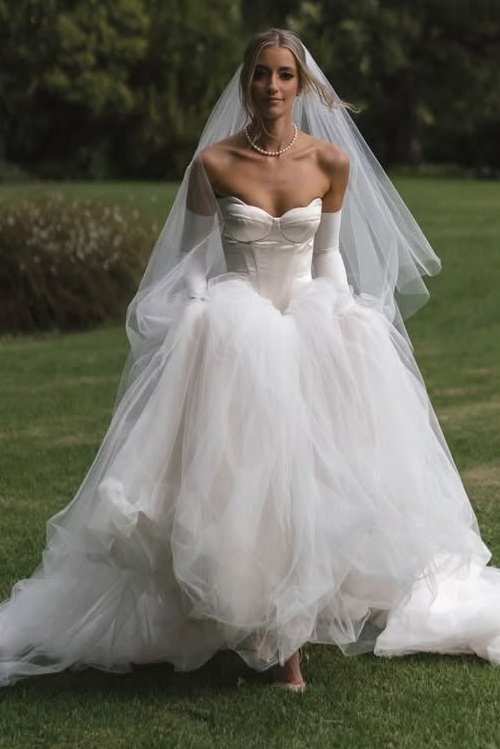 Strapless Corset Tulle Ball Gown Wedding Dress
