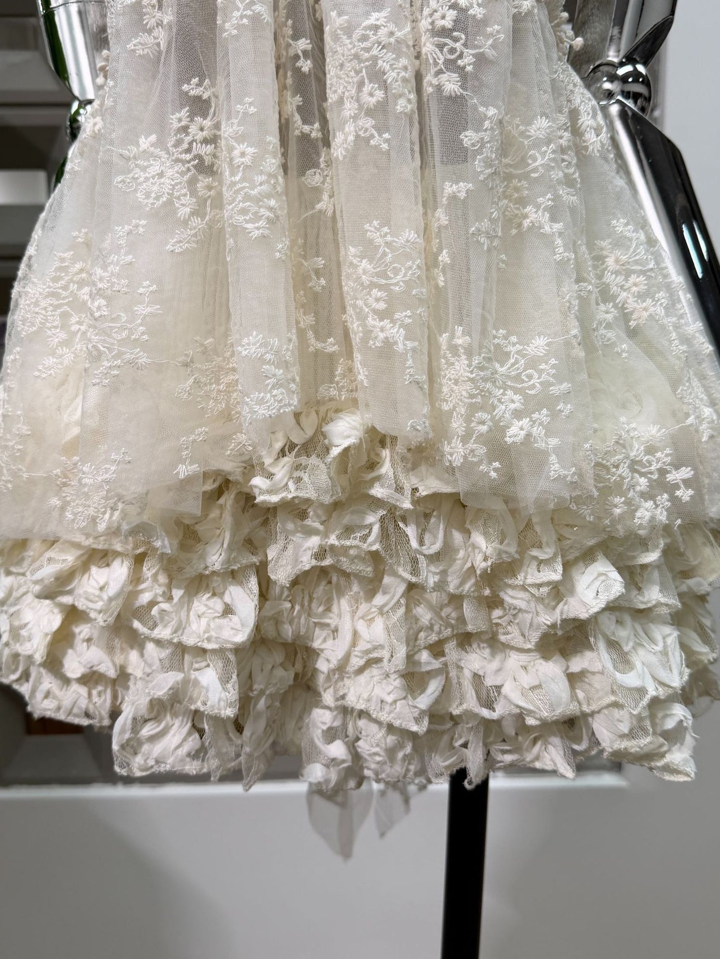 Lace Halter Neck Ruffled Mini Dress