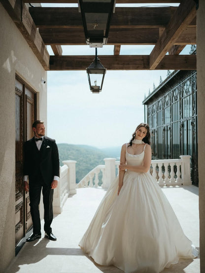 Sleeveless Square Neck Ball Gown Wedding Dress