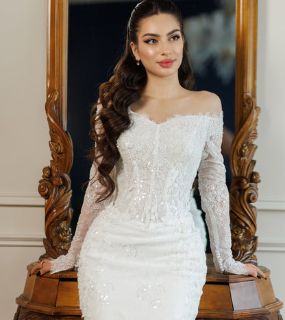Off-the-Shoulder Lace Mermaid Wedding Dress