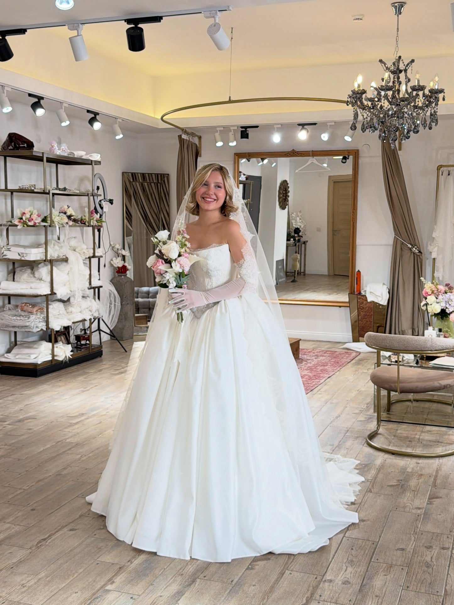 Corset Ball Gown Wedding Dress with Basqued Waist