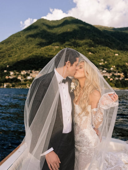 Off-the-Shoulder Corset Mermaid Lace Wedding Dress