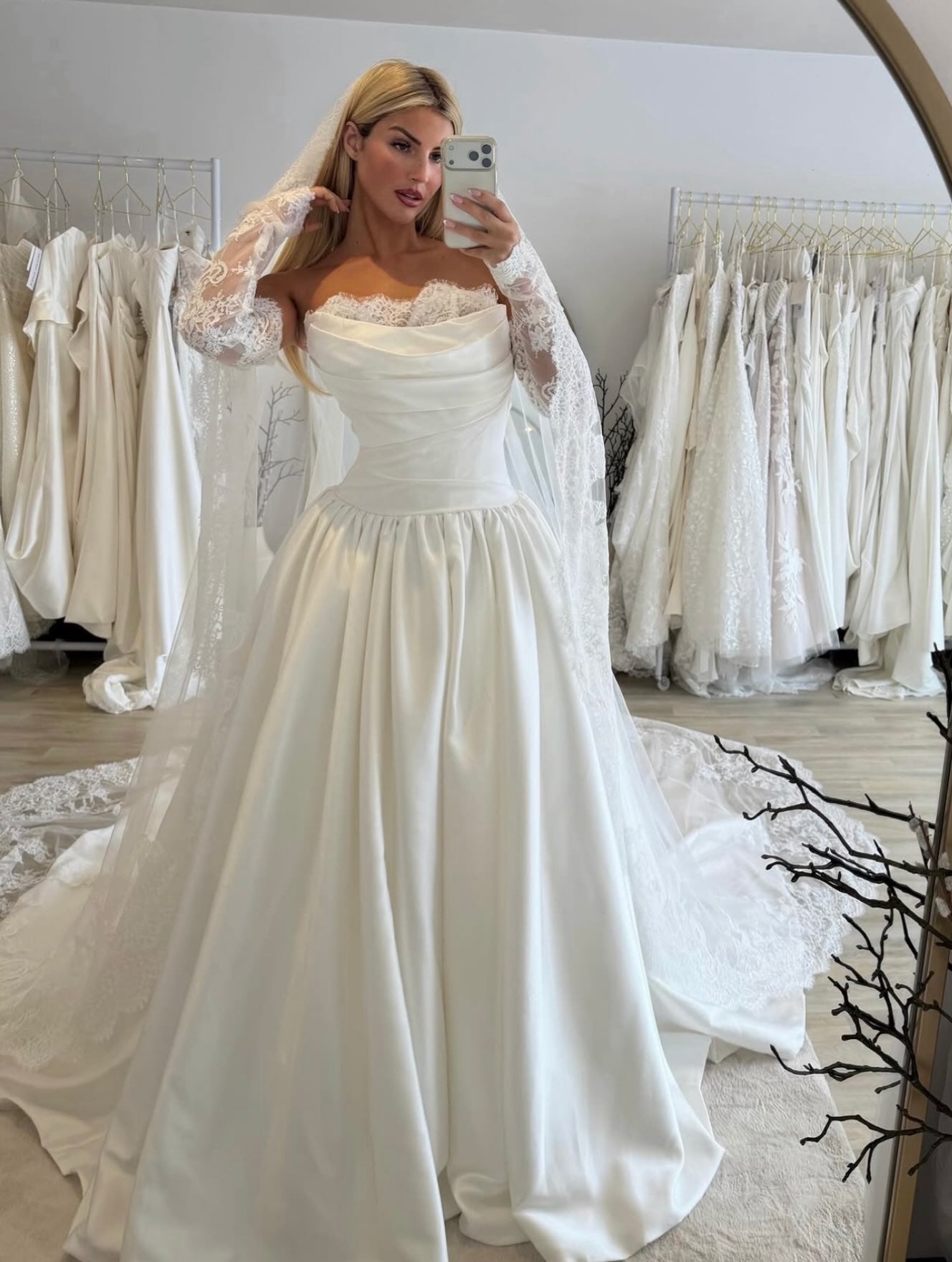 Off-the-Shoulder Ball Gown Wedding Dress with Lace Sleeves