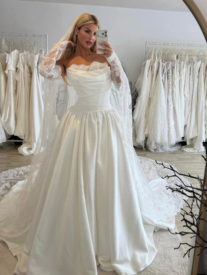 Off-the-Shoulder Ball Gown Wedding Dress with Lace Sleeves