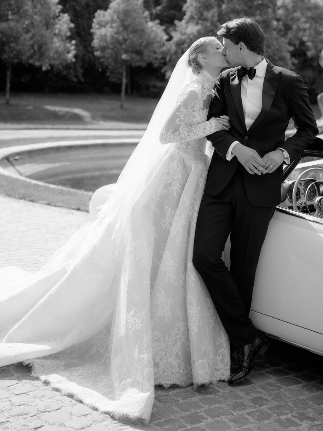 Strapless Lace Ball Gown Wedding Dress with Train