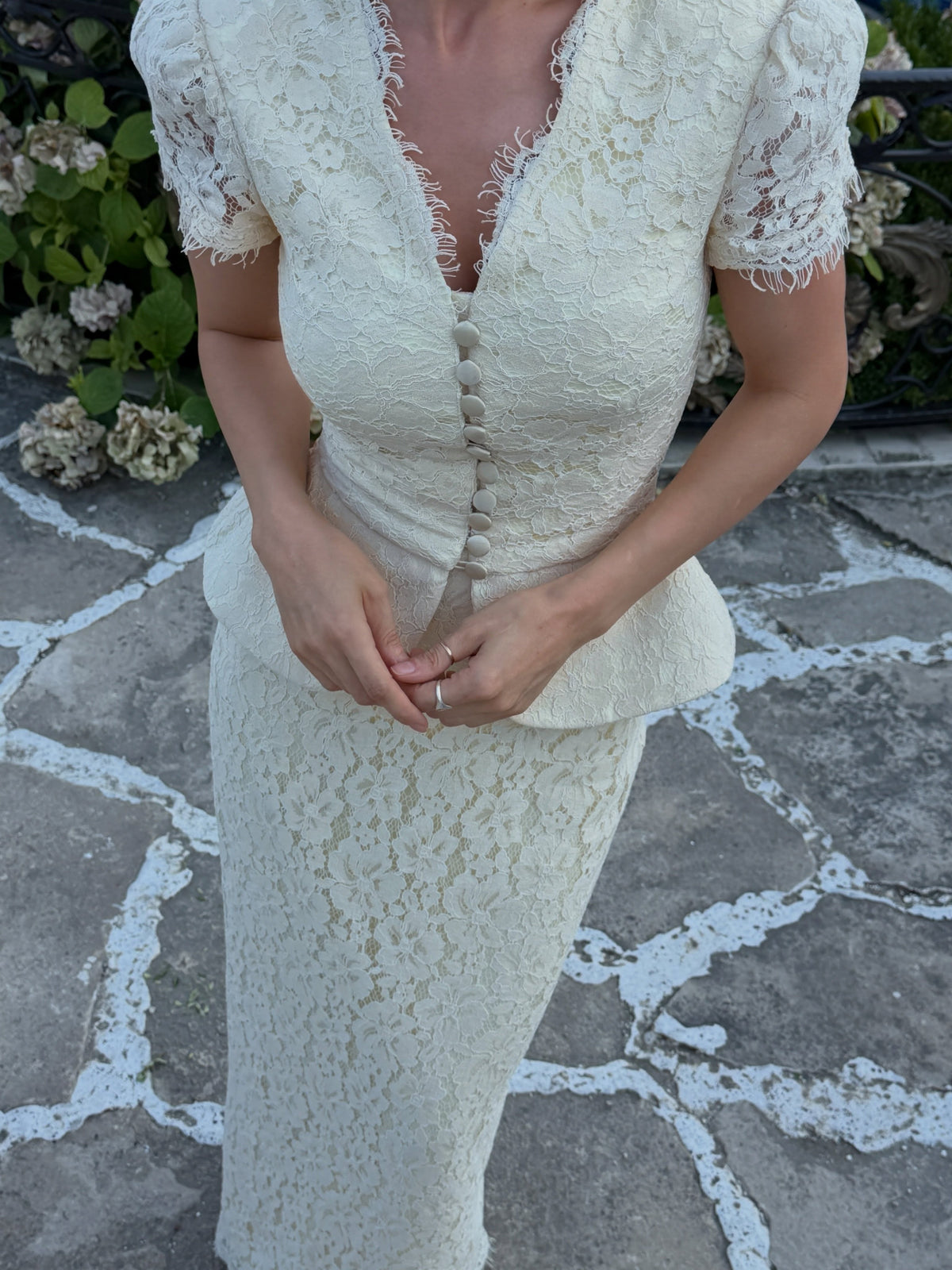 Lace Peplum Midi Dress with Puff Sleeves