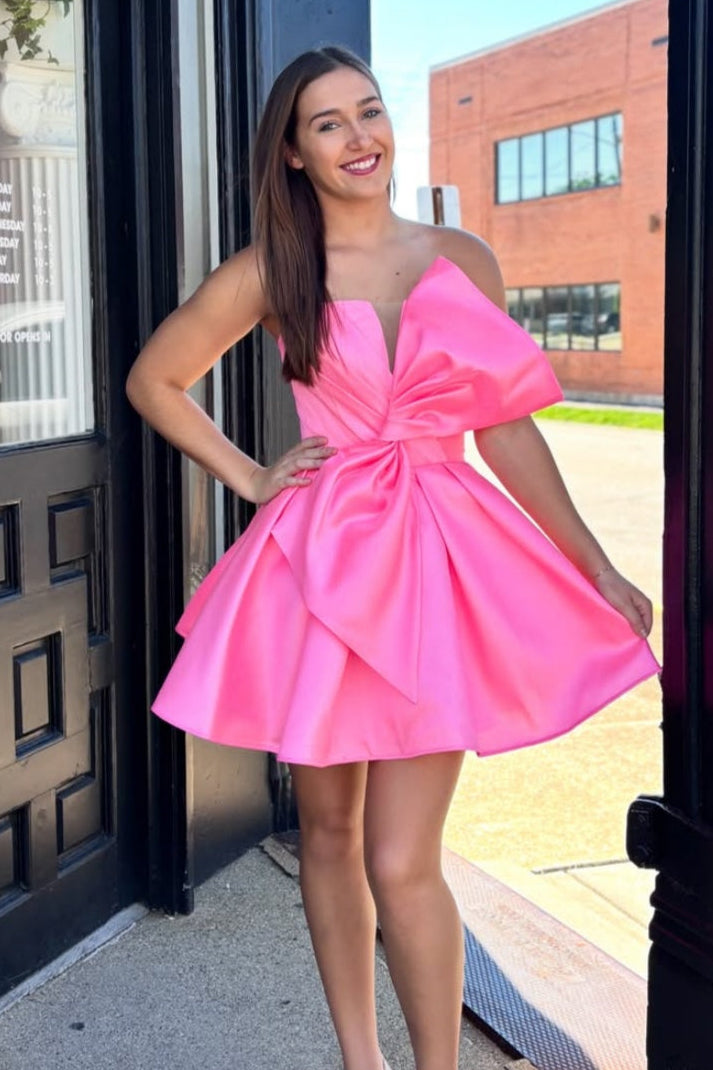 Strapless Oversized Bow Pleated Mini Dress
