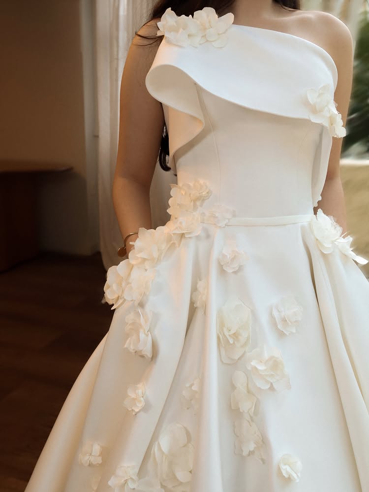 One-Shoulder Floral Applique Ball Gown