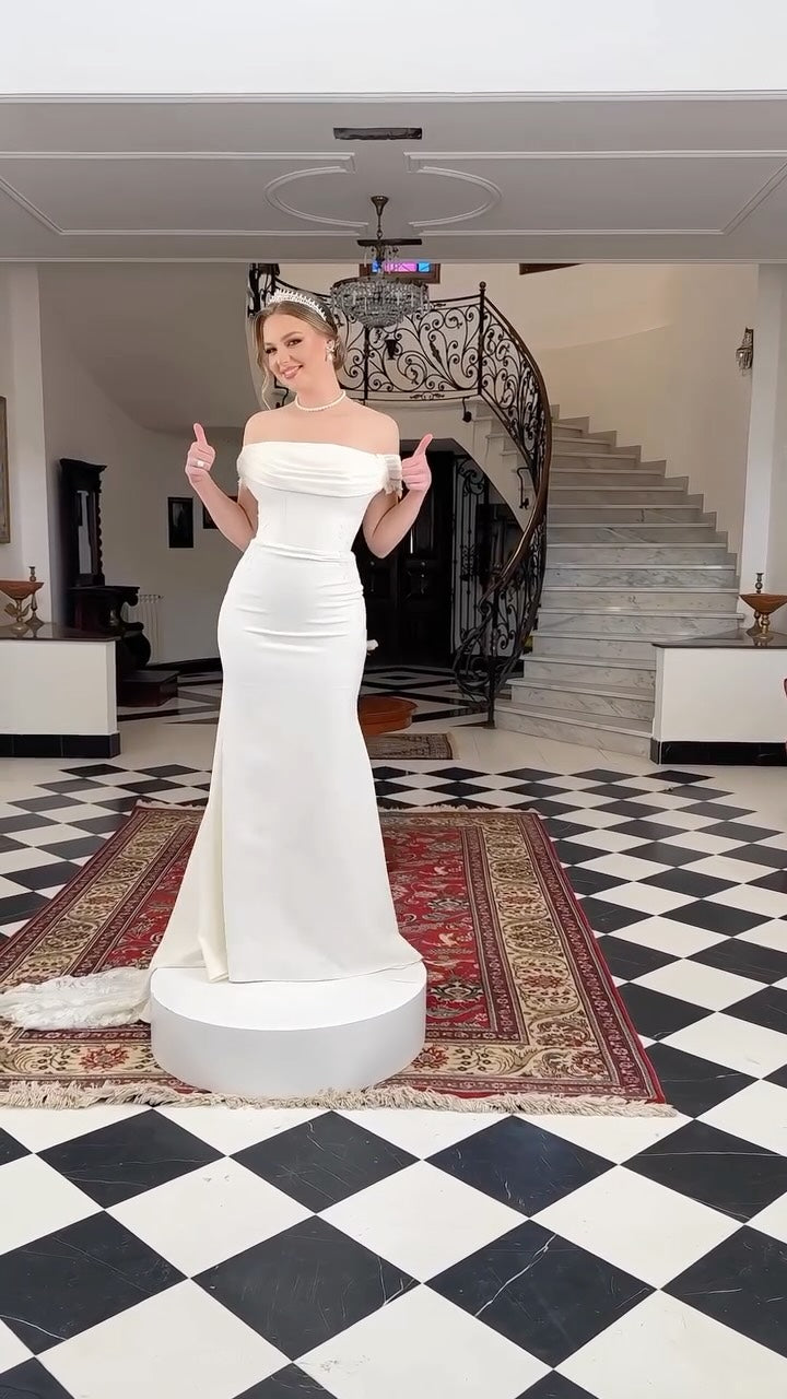 Off-The-Shoulder Corset Mermaid Wedding Gown