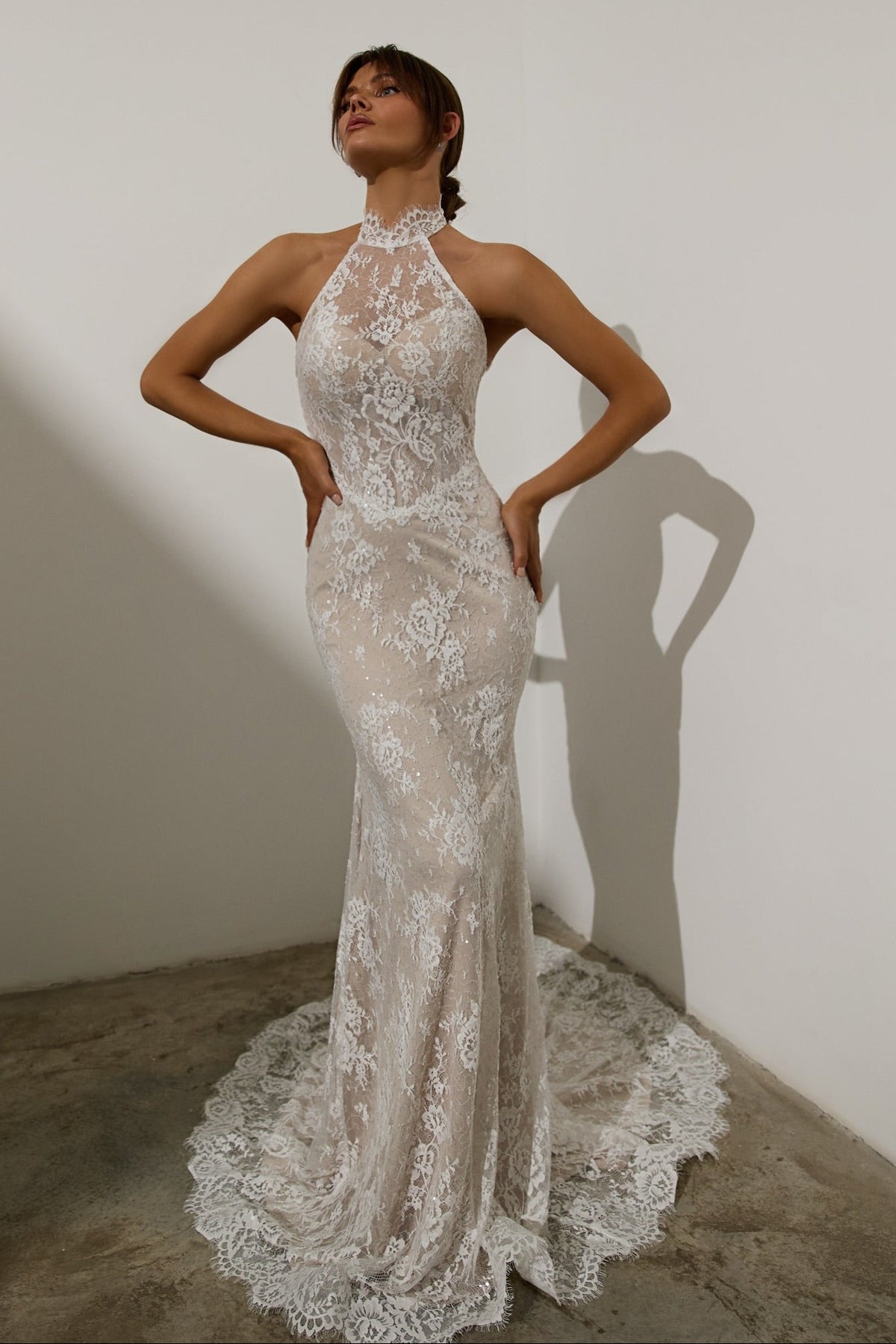 Halter High-Neck Lace Mermaid Wedding Dress