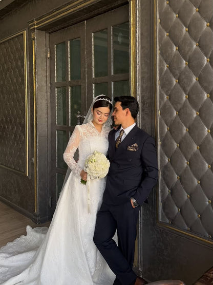 Long Sleeve Lace A-Line Wedding Dress with Train
