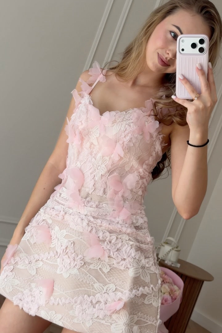 3D Floral Lace Mini Dress with Sweetheart Neckline