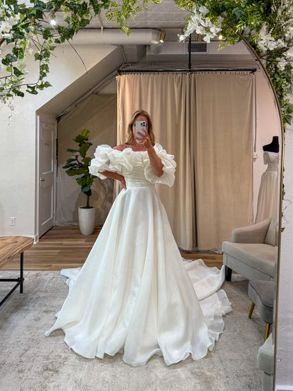 Convertible Strapless Organza A-Line Wedding Dress