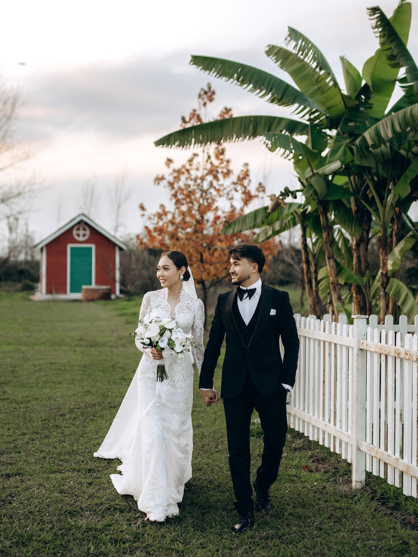 High Neck Long Sleeve Lace Trumpet Wedding Dress