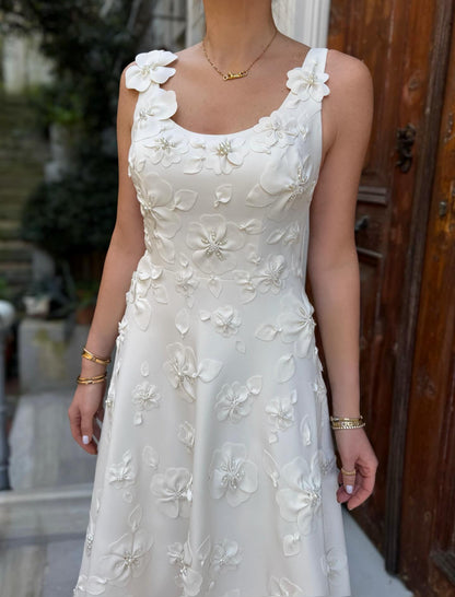 Romantic 3D Floral Pearl Embellished A-Line Gown