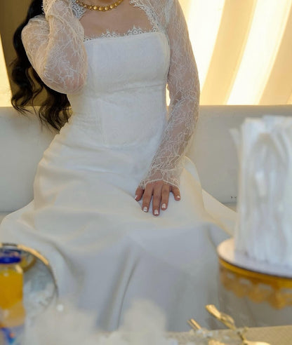 Romantic Corset A-Line Wedding Dress with Lace