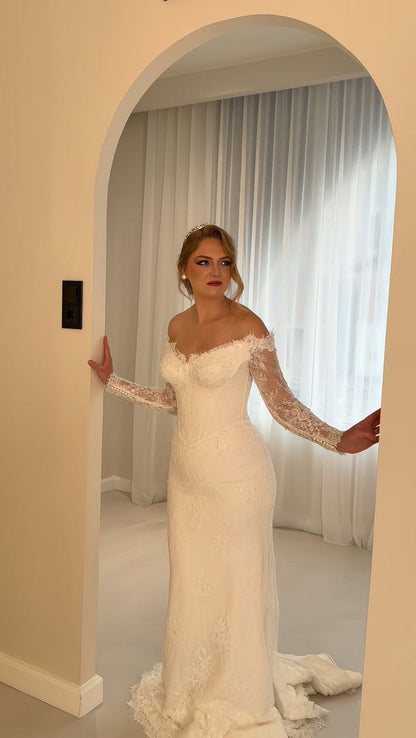 Off-the-Shoulder Long Sleeve Lace Mermaid Wedding Dress