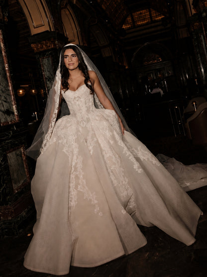Strapless Lace Sweetheart Ball Gown Wedding Dress