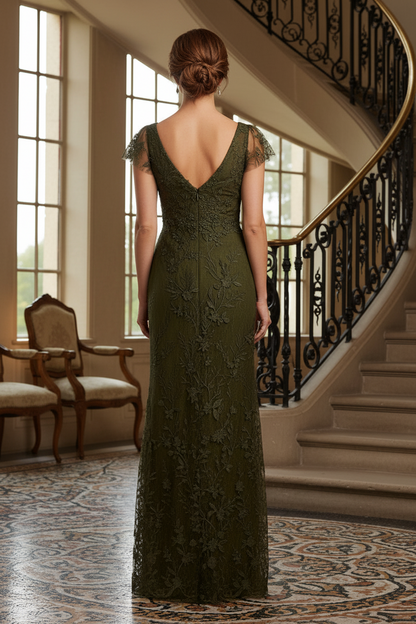 Floral Lace Flutter Sleeve Floor-Length Gown