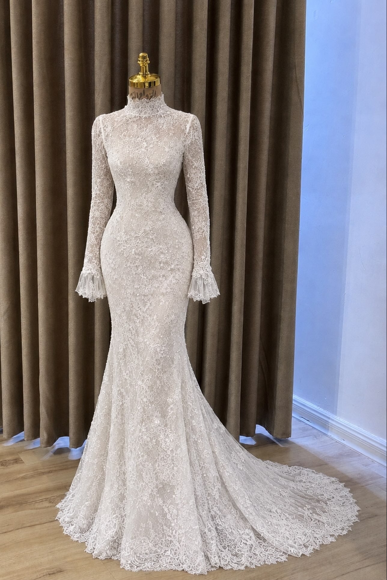 High-Neck Long Sleeve Mermaid Lace Wedding Dress