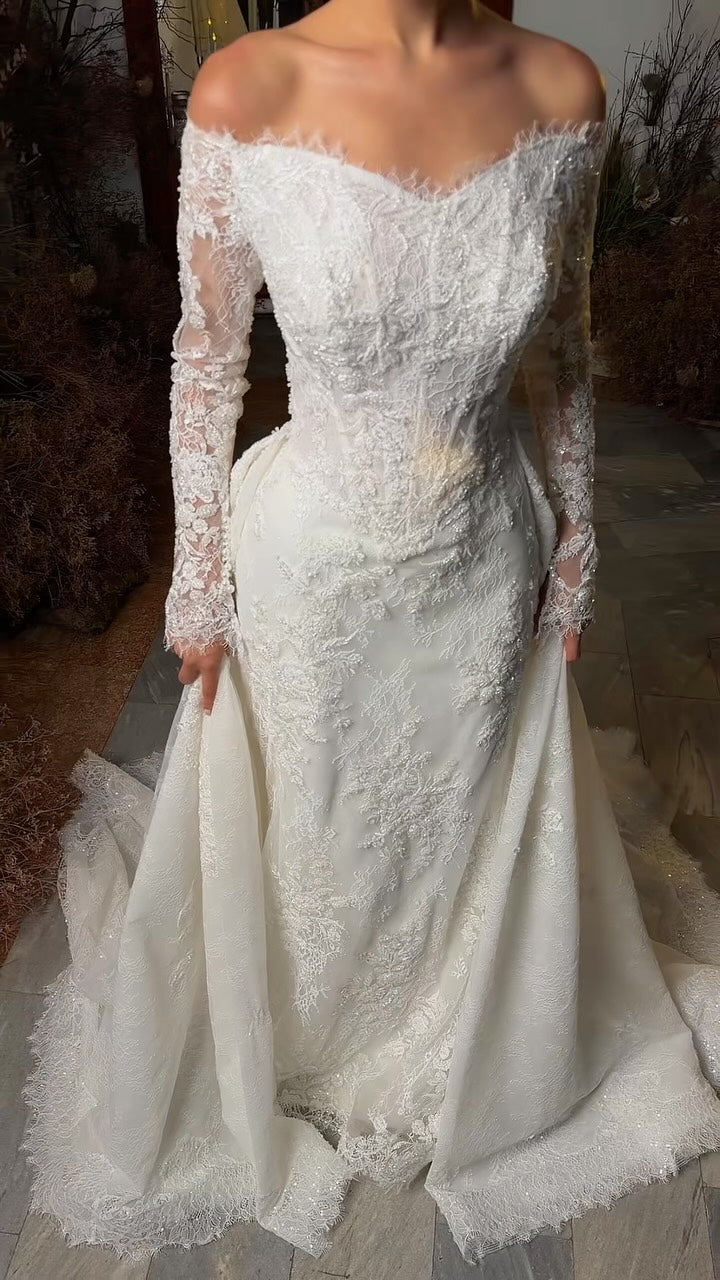 Off Shoulder Lace Mermaid Wedding Dress with Train