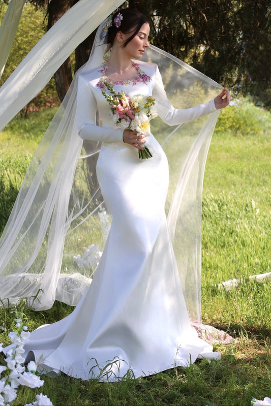 Embroidered Floral Square Neck Mermaid Wedding Dress